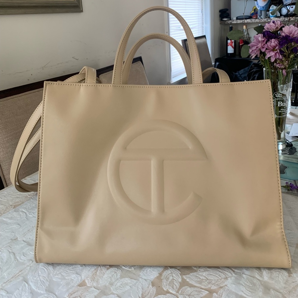 Telfar Medium Shopping Bag - Cream